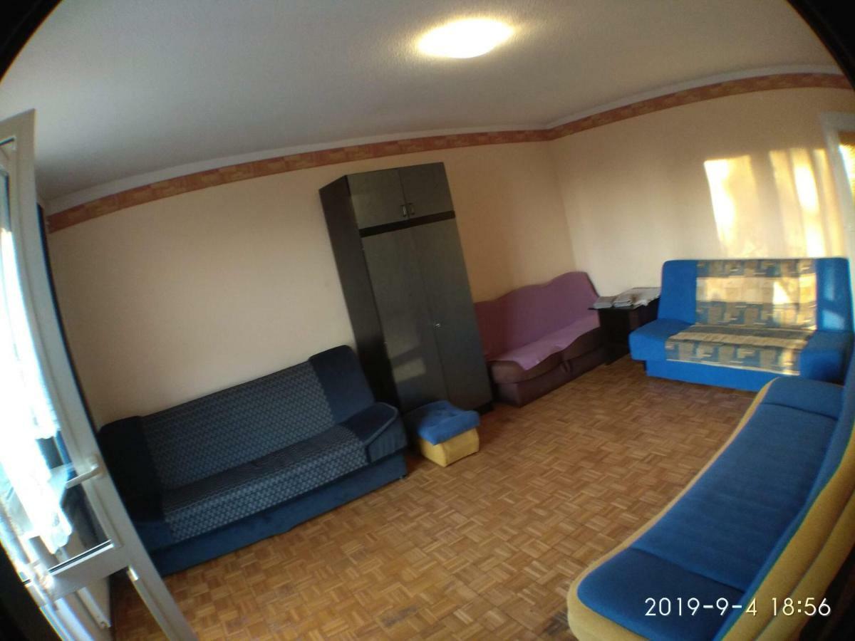2020 Zwyciestwa 18 - Mieszkanie / Kawalerka / Studio Познань Экстерьер фото